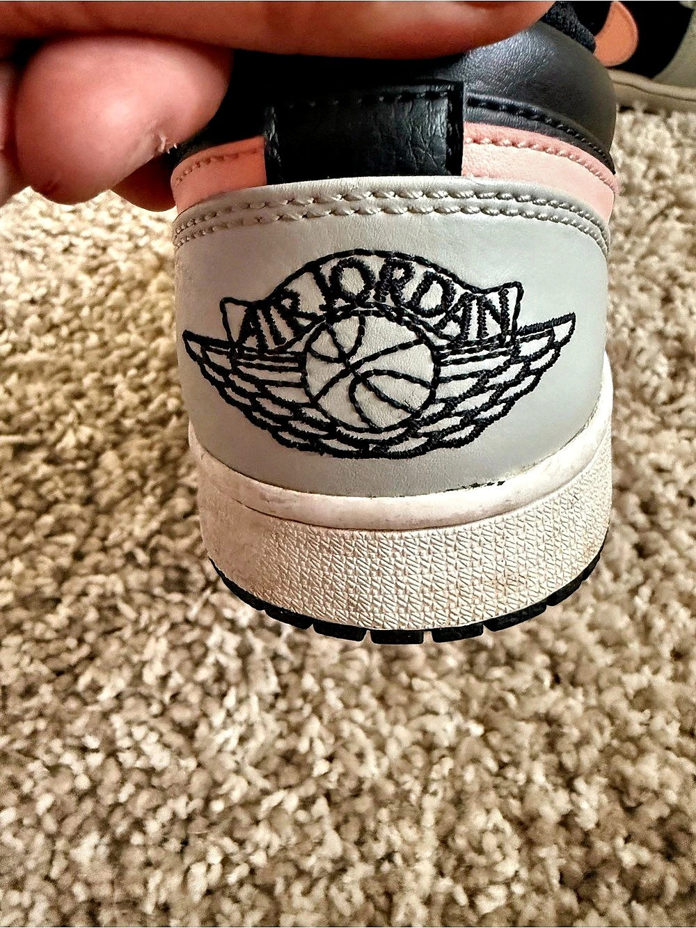 Jordan Air Jordan 1 Low-Top Sneakers in White & Black Size 9 Men - Picture 3 of 4